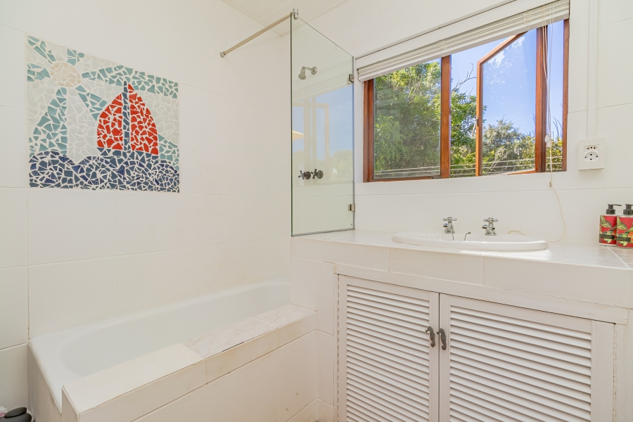 2 Bedroom Property for Sale in Keurboomstrand Western Cape